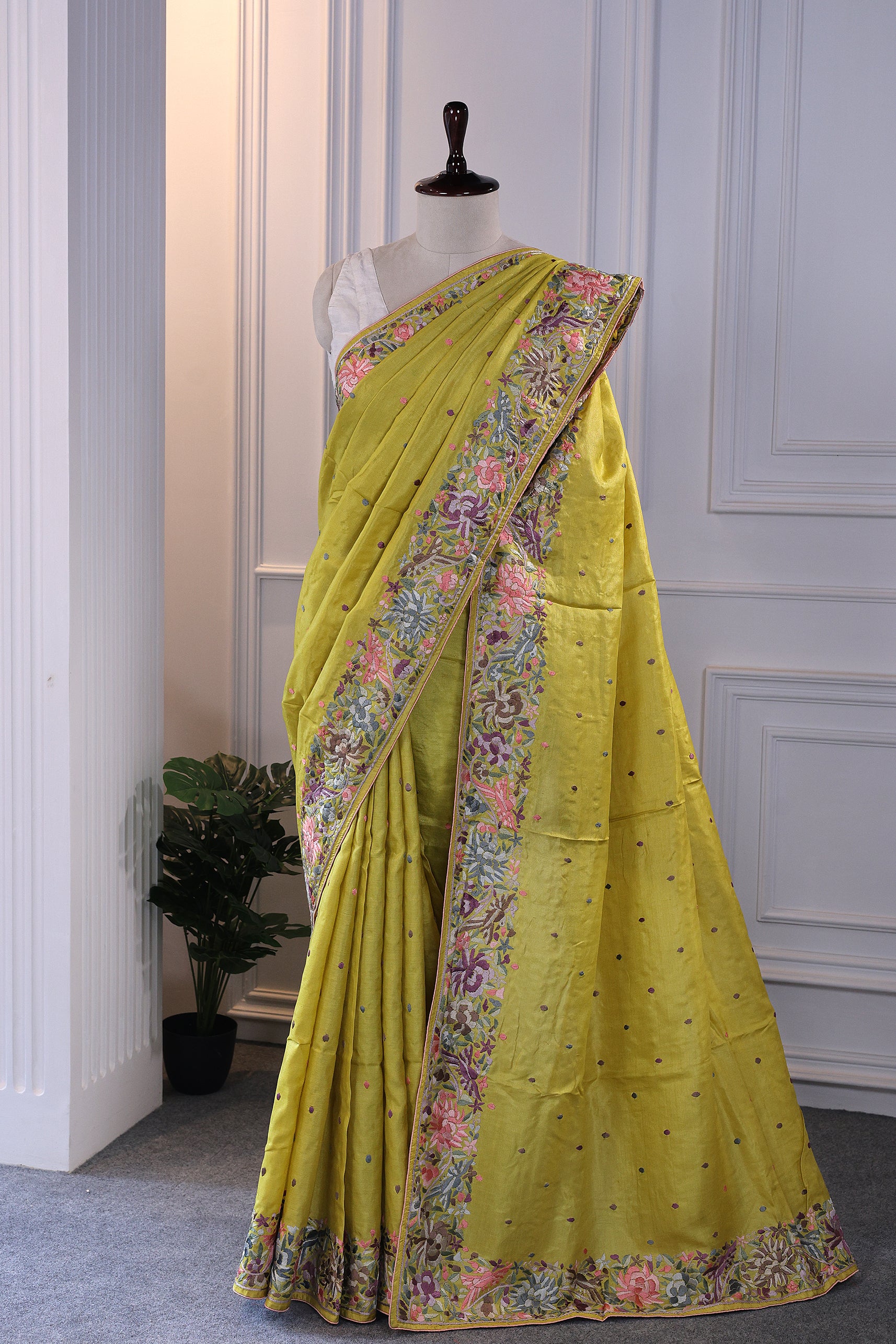 Tussar Parsi Gara
